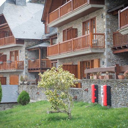 Apartamento Aneto Les Bordes Extérieur photo