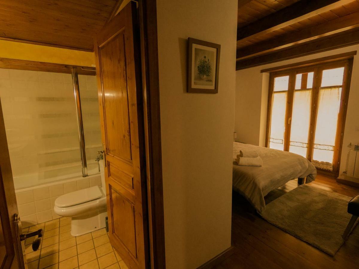Apartamento Aneto Les Bordes Extérieur photo